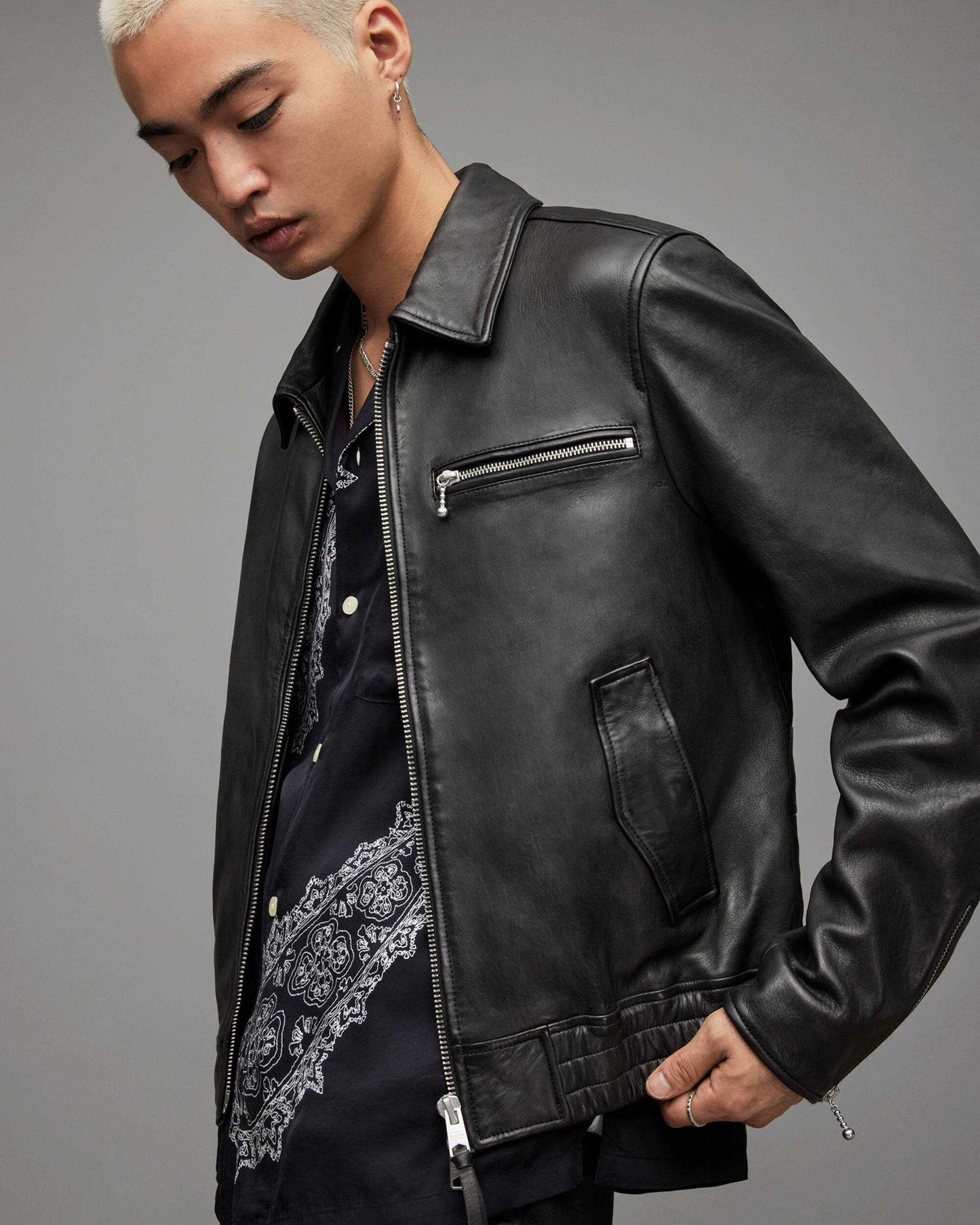Men's Black Harrington Leather Bomber Jacket - Classic & Stylish